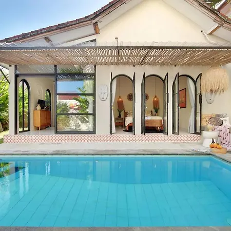 Villa Seminyak 3 Beds With Pool, Butler & Parking M5